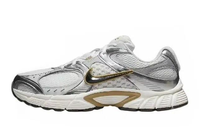 Nike V5 RNR 811