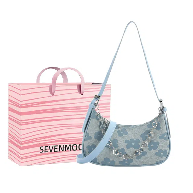 SEVENMOONS ins