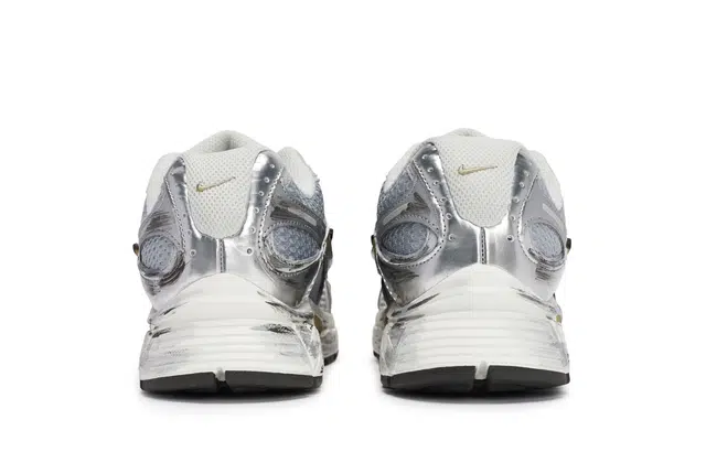 Nike V5 RNR 811