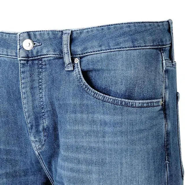 ARMANI EXCHANGEAE SS25 AX