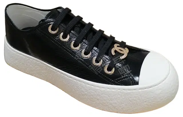 CHANEL 24P