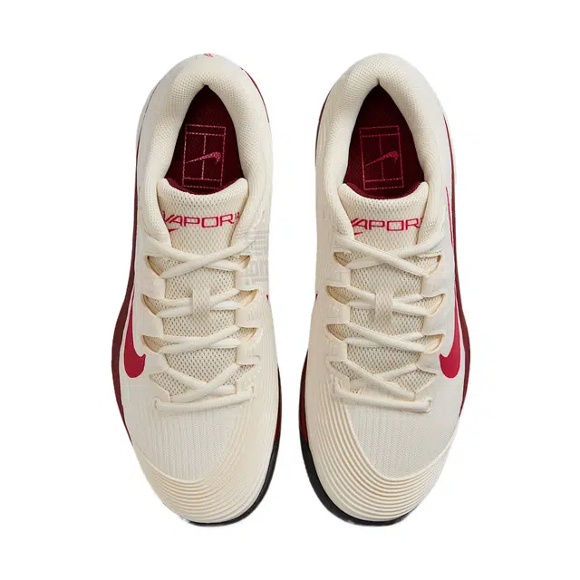 Nike Vapor 12