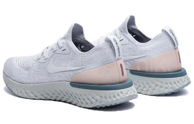 Nike Epic React Flyknit 1