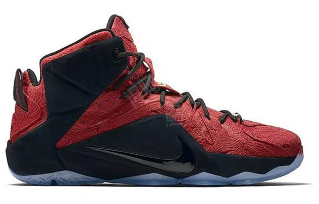 Nike Lebron 12 EXT King's Cloak 12