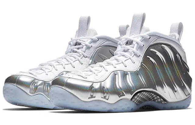 Nike Foamposite One chrome white
