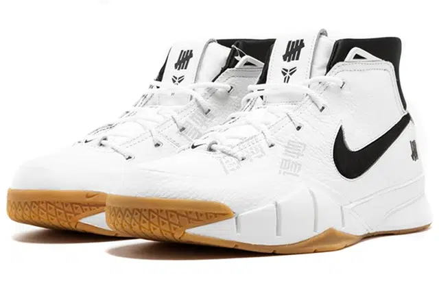 UNDEFEATED x Nike Zoom Kobe 1 Protro