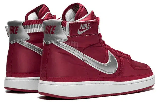 Nike Air Vandal HIGH SUPREME QS UNIVERSITY RED