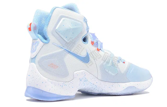 Nike Lebron 13 Christmas