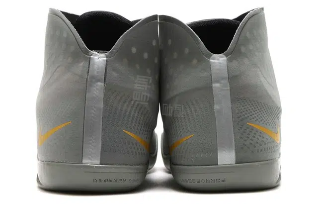 Nike Kobe 11 Alt Tumbled "Grey"