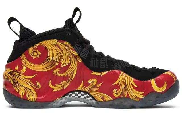 Supreme x Nike Foamposite One
