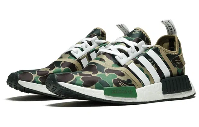 A Bathing Ape x adidas originals NMD_R1