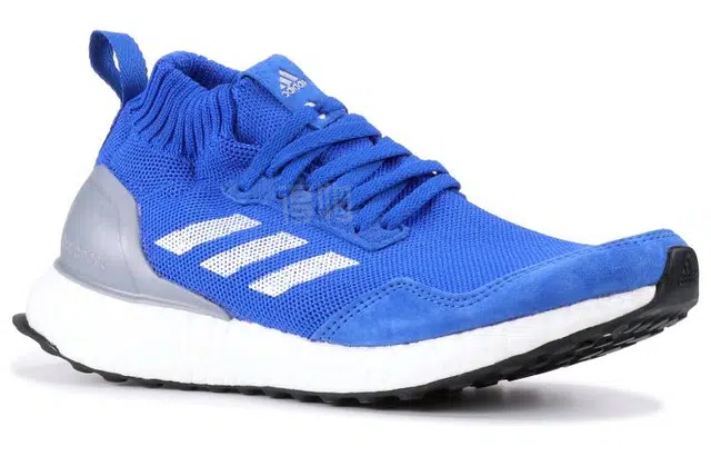 adidas Ultraboost Mid Run Thru Time