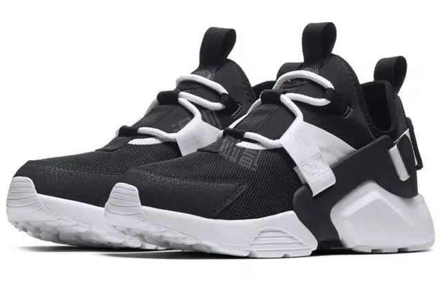 Nike Huarache City Low