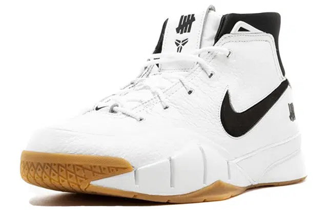 UNDEFEATED x Nike Zoom Kobe 1 Protro
