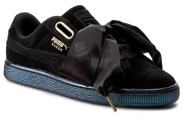 PUMA Suede Heart Satin Black