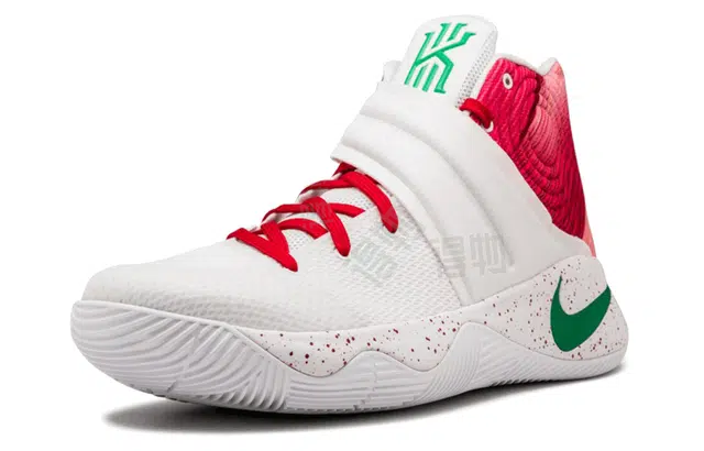 Nike Kyrie 2 Ky-Rispy Kreme