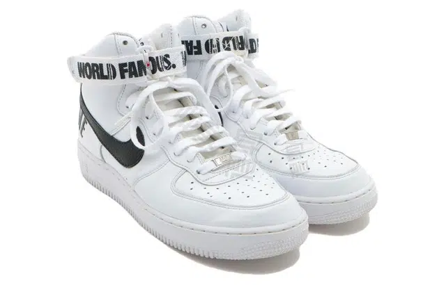 Supreme x Nike Air Force 1 World Famous White