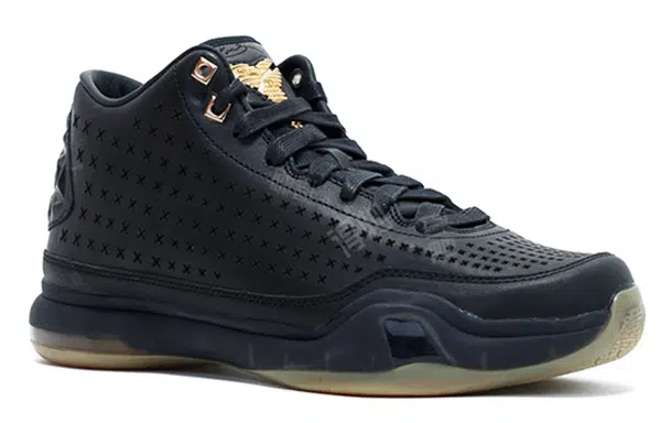 Nike Kobe 10 Mid EXT Black Metallic Gold