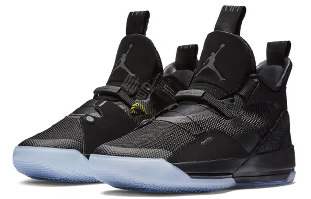 Air Jordan 33 Blackout