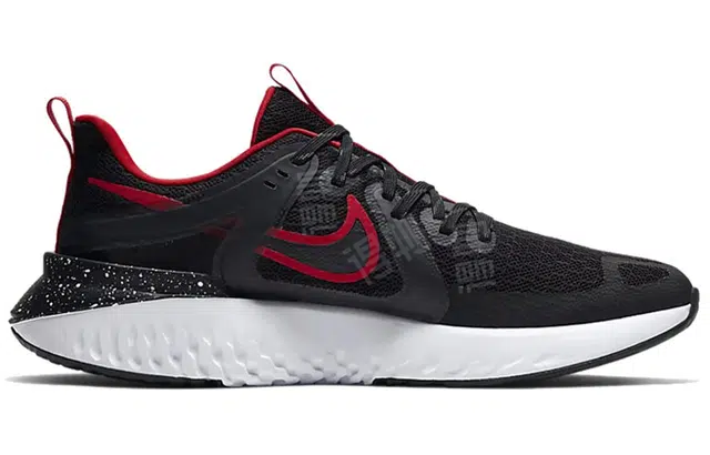 Nike Legend React 2