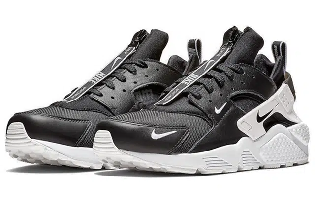 Nike Huarache Run Zip Black White