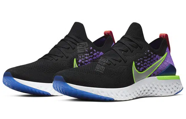 Nike Epic React Flyknit 2