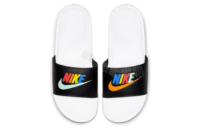 Nike Benassi JDI Mismatch