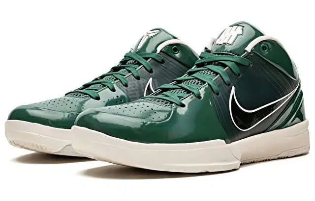 UNDEFEATED x Nike Zoom Kobe 4 Protro Dark Green Bucks