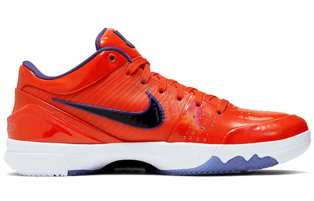 UNDEFEATED x Nike Zoom Kobe 4
