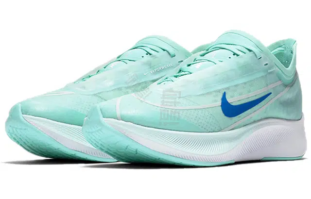 Nike Zoom Fly 3