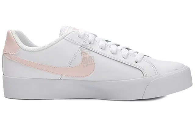 Nike Court Royale AC