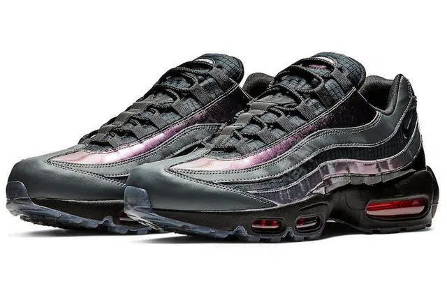 Nike Air Max 95 LV8