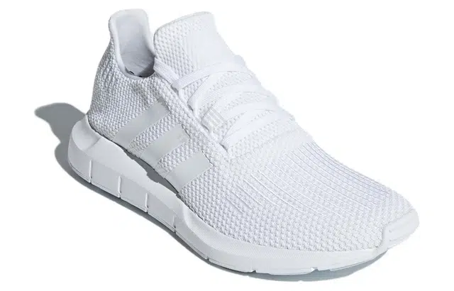 adidas originals Swift Run
