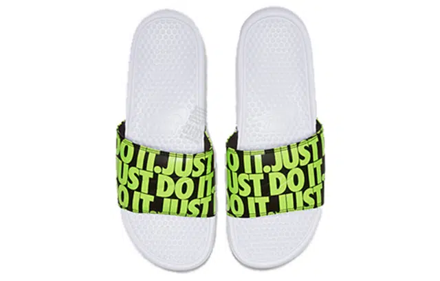 Nike Benassi Duo Slide