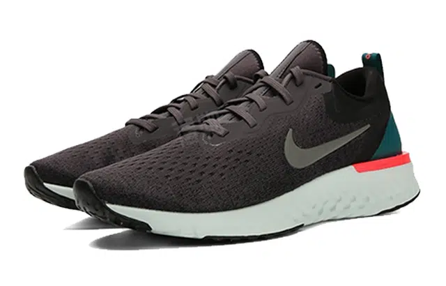 Nike Odyssey React