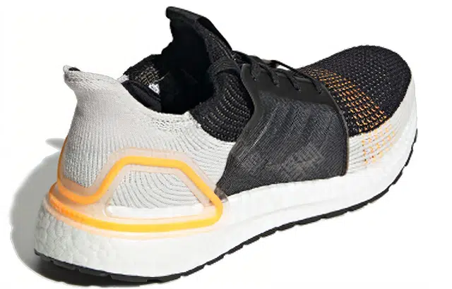 adidas Ultraboost 19