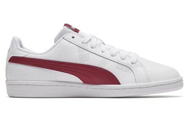 PUMA Smash Leather