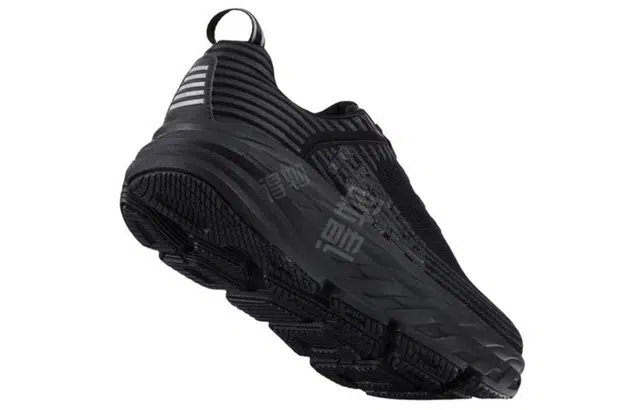 HOKA ONE ONE Bondi 6