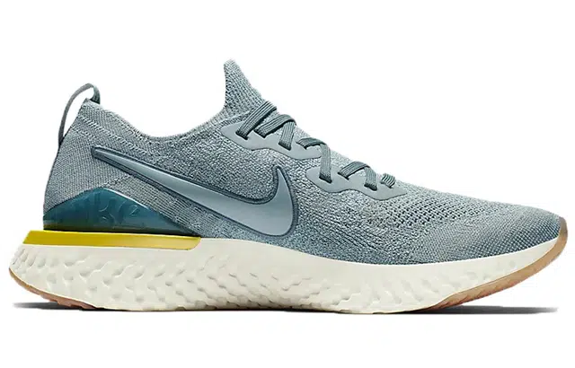 Nike Epic React Flyknit 2