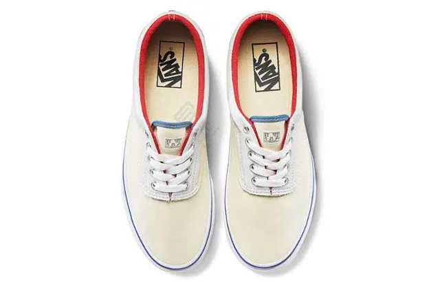 Vans Era