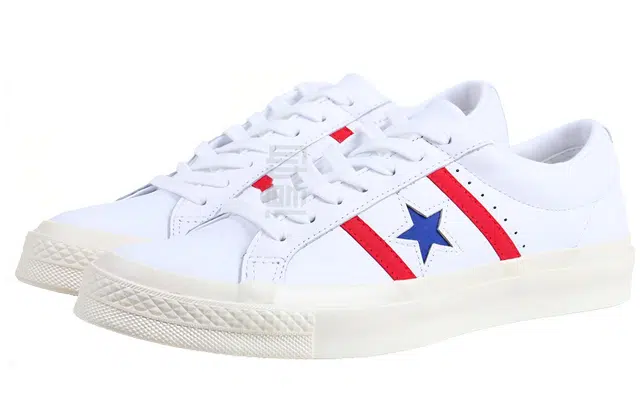 Converse One Star Academy