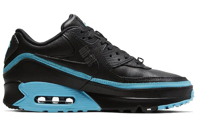 UNDEFEATED x Nike Air Max 90