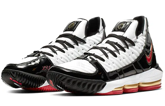 Nike Lebron 16 Low Black Gold