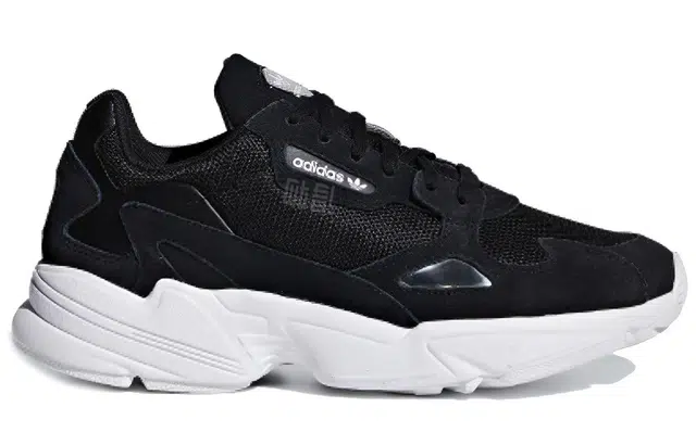 adidas originals Falcon