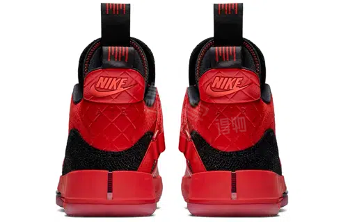 Air Jordan 33 University Red