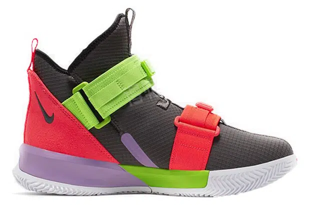 Nike zoom soldier 13 13