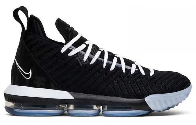 Nike Lebron 16