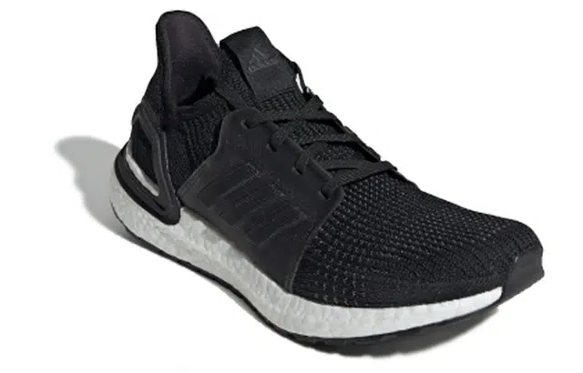 adidas Ultraboost 19