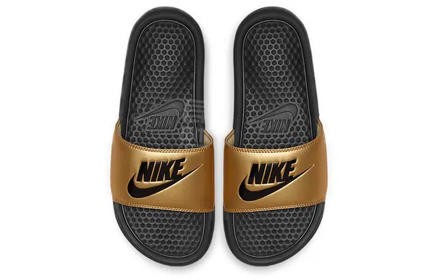 Nike Benassi