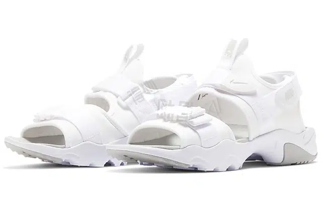 Nike Canyon Sandal